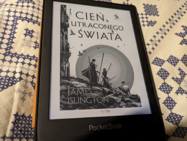 Okładka e-booka "Cień utraconego świata" Jamesa Islingtona. E-book ma 729 stron.