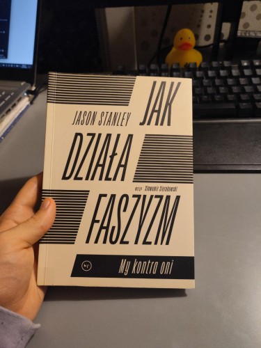 zdjęcie książki "Jak działa Faszyzm" Jason Stanley