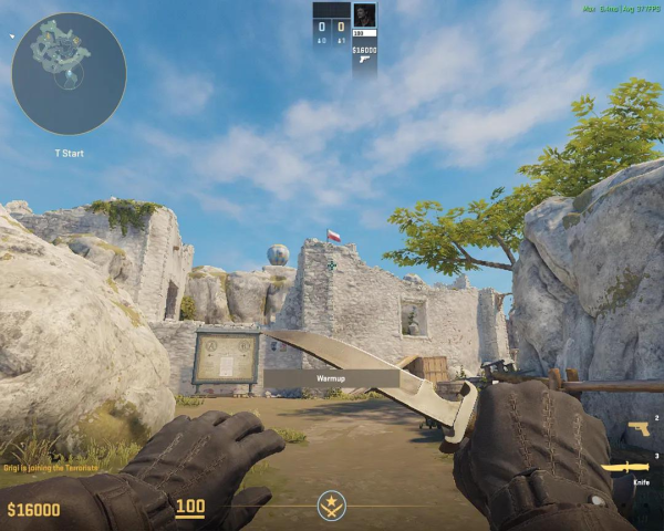 2 Screeny z gry cs2 zawierające polską mapę w górach