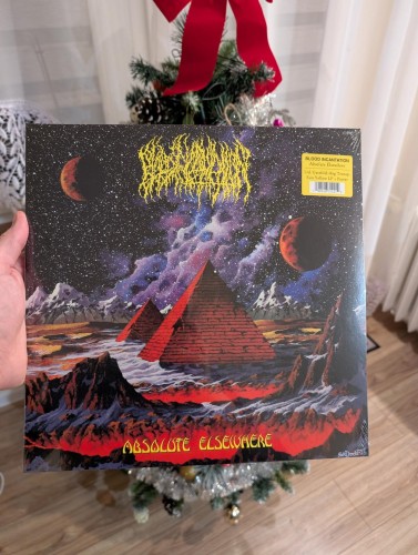 Front cover płyty zespołu Blood Incantation "Absolute Elsewhere".